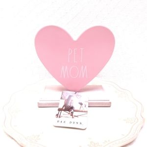 NWT Rae Dunn "Pet Mom." Metal Wood Heart Sign